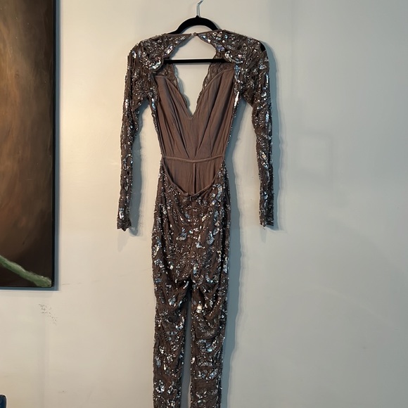 ASOS Embellished sequin and bead jumpsuit size 0 - Picture 4 of 6